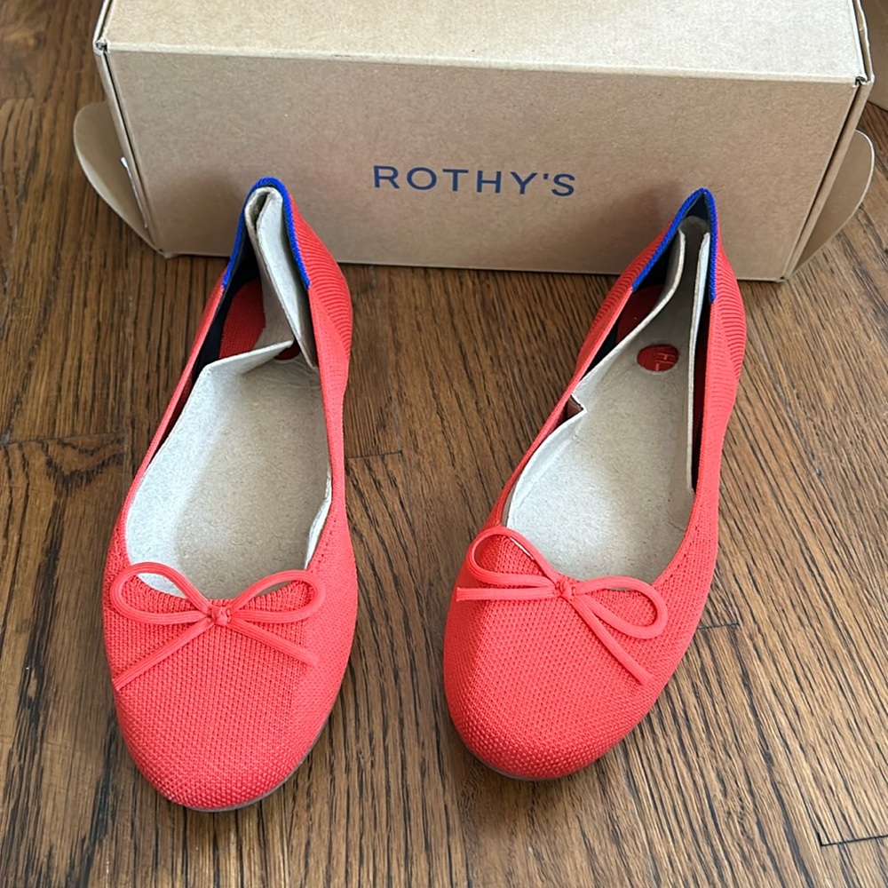 NWT Rothy’s red size 8 - Picture 2 of 5
